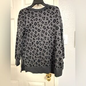 Old Navy Gray Leopard Print Sweatshirt